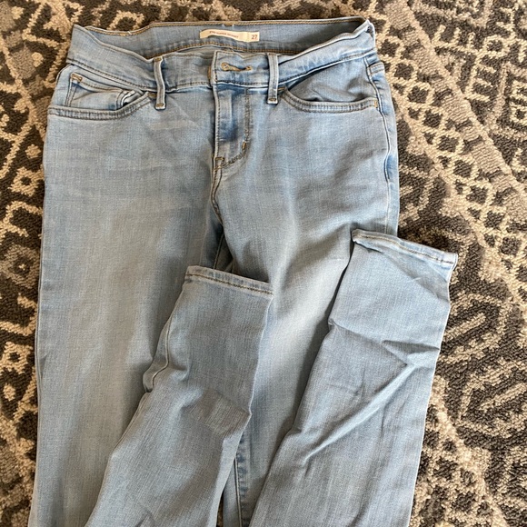 Levi Jeans - Picture 5 of 5